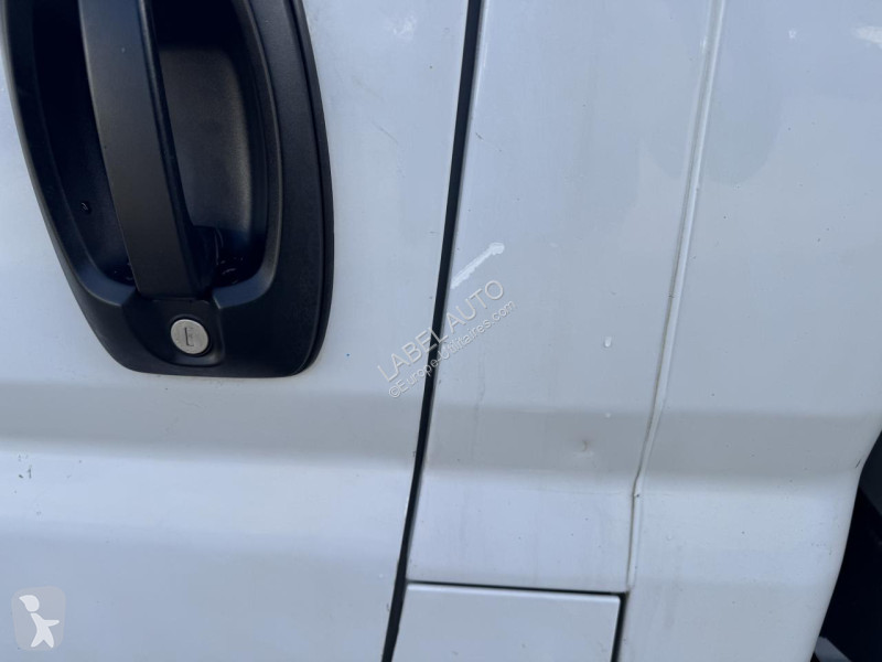 Citroën JUMPER 3T5 PLATEAU 4M20 2.2 HDI 140CH van