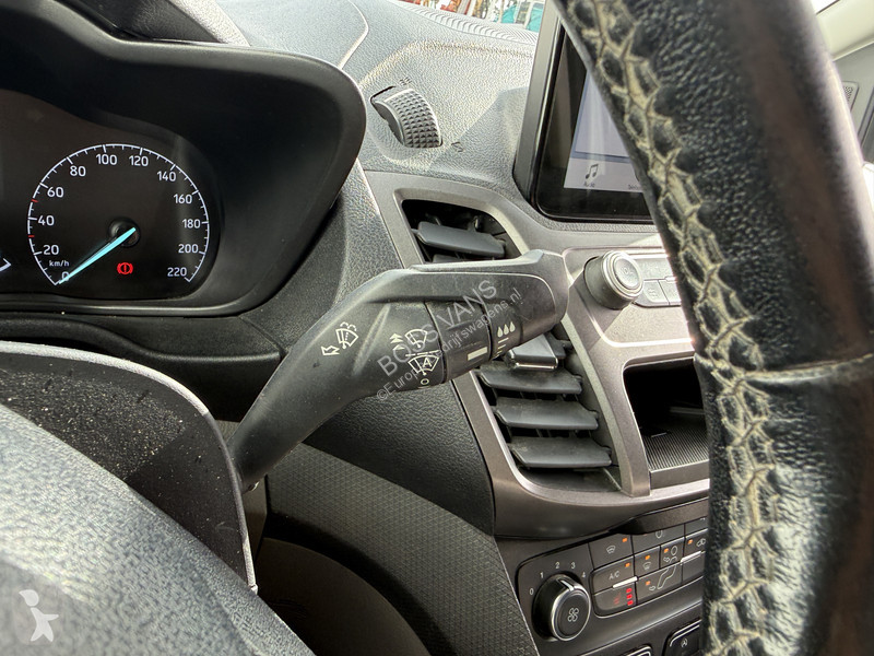 Užitkové vozidlo Ford 1.5 TDCI 100PK L2...