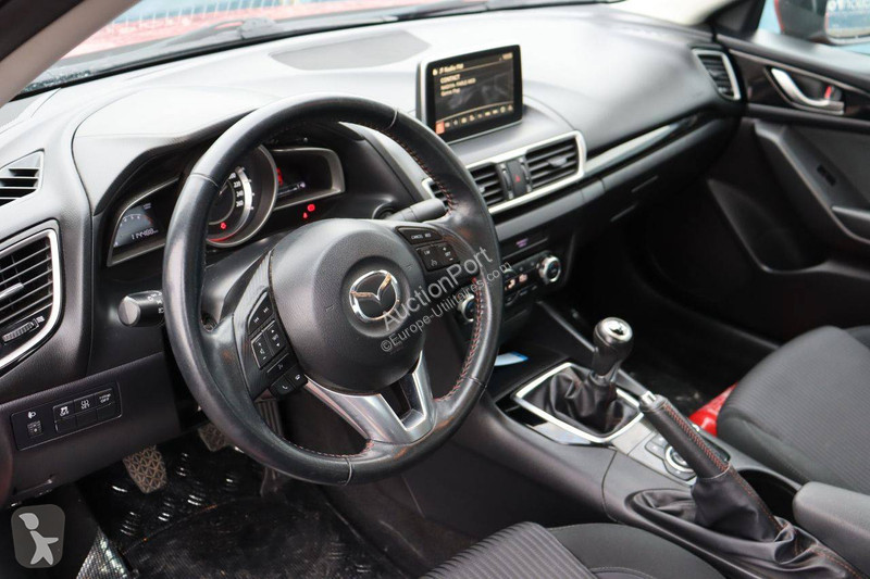 Mazda  3 van