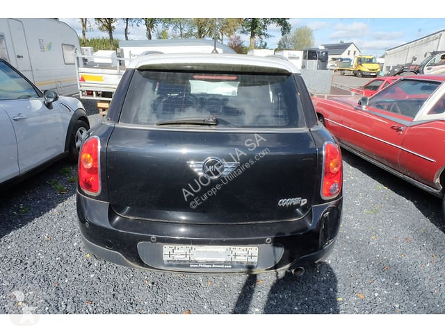 Mini  van
