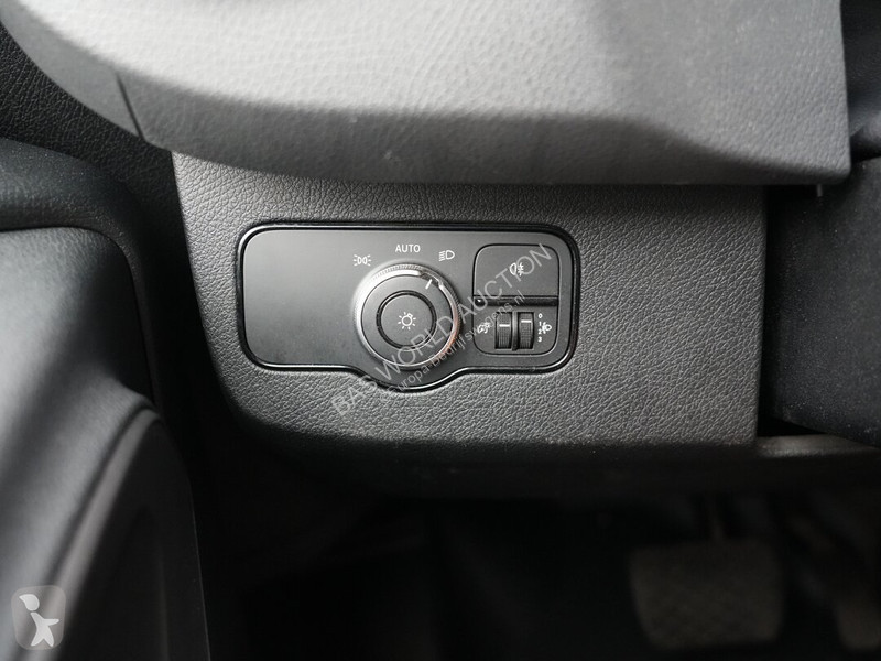 Mercedes 315 CDI van