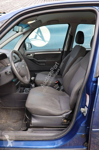 Véhicule utilitaire Opel