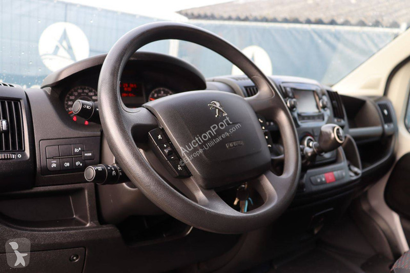 Furgoneta Peugeot