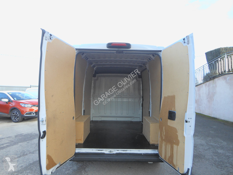 Bedrijfswagen Peugeot 333 L2H2 2.2 Bluehdi 140...