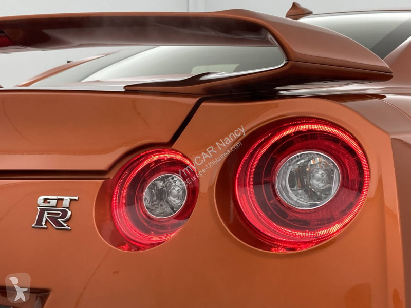 Autoutilitară Nissan GT-R 3.8 V6 570