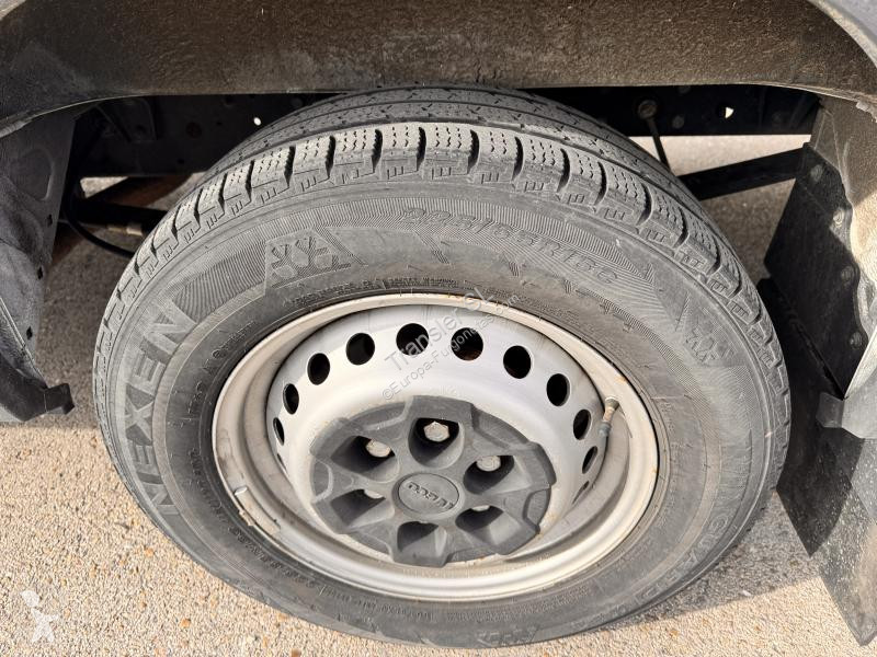 Furgoneta Iveco 35-S-16