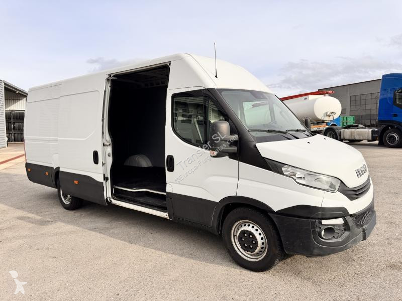 Furgoneta Iveco 35-S-14