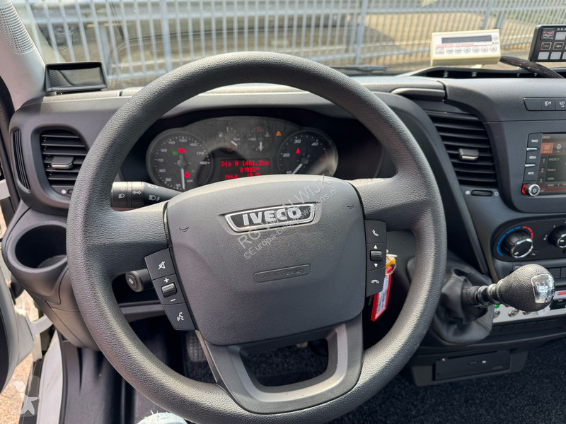 Veículo utilitário Iveco 35S14 2 Person, Km...