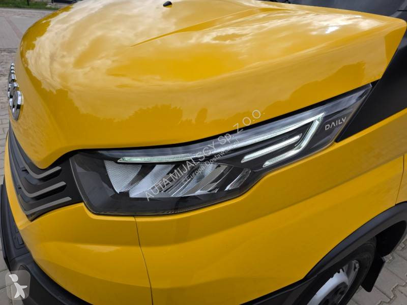 Furgoneta Iveco