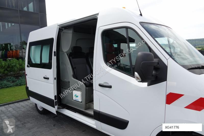 Furgoneta Renault MASTER / 6 osób / MANUAL / L2...