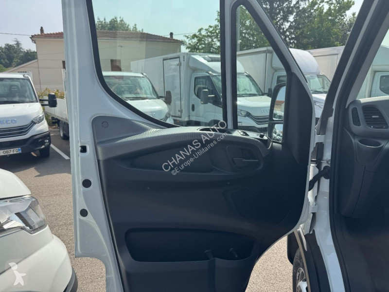 Furgoneta Iveco 35S16 160CV 2L3 DEPANNEUSE...