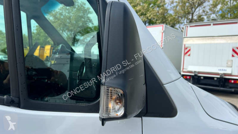 Autoutilitară Mercedes eSprinter pro medio 56kw