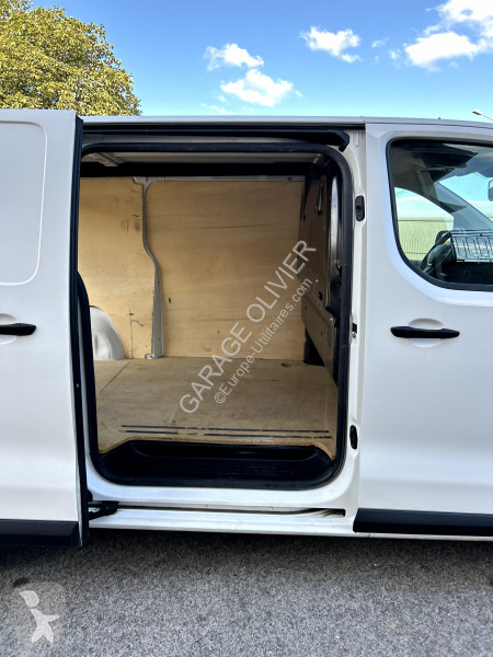 Peugeot 1.6 Bluehdi 95 Premium Pack van