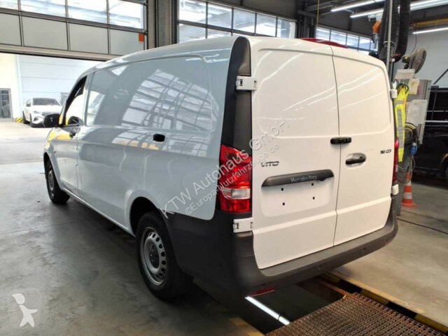 Furgoneta Mercedes Vito KA...