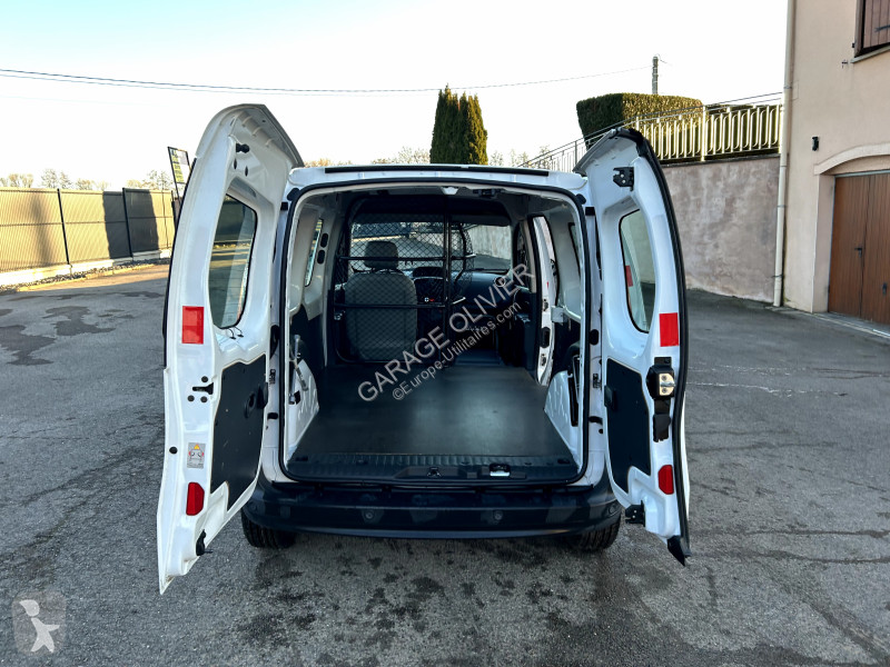 Véhicule utilitaire Renault Maxi Grand Volume...