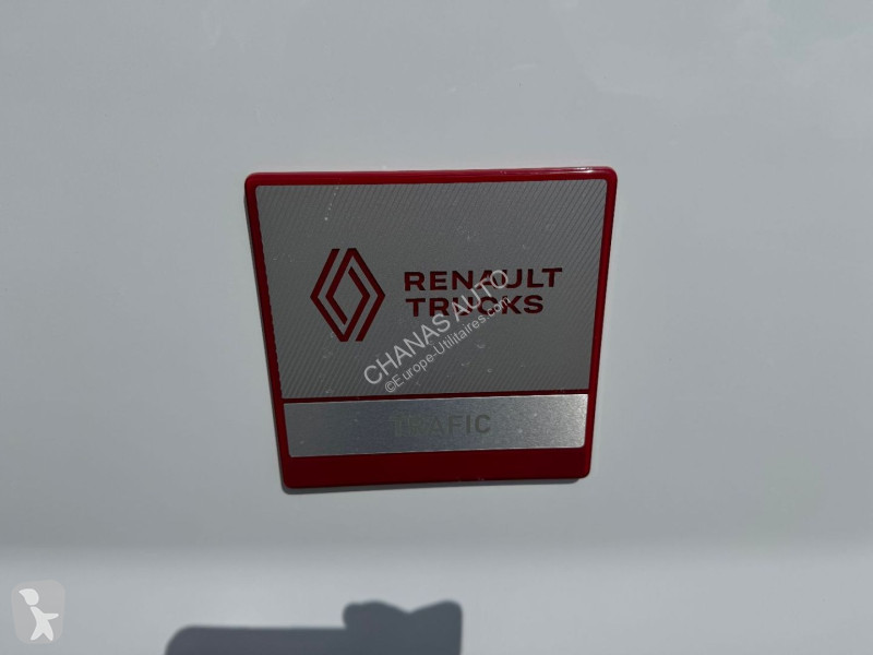 Véhicule utilitaire Renault BLUE DCI 150 GSR2...