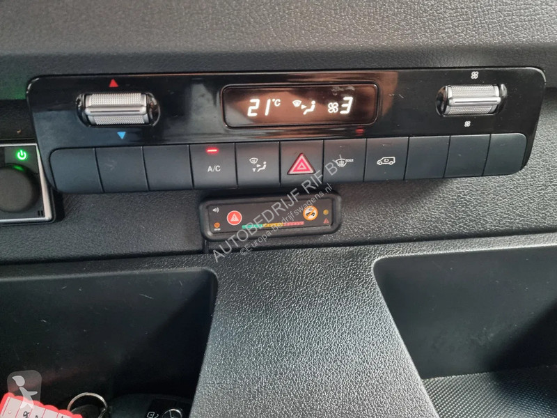 Samochód dostawczy Mercedes 516 CDI BE Clixtar/...
