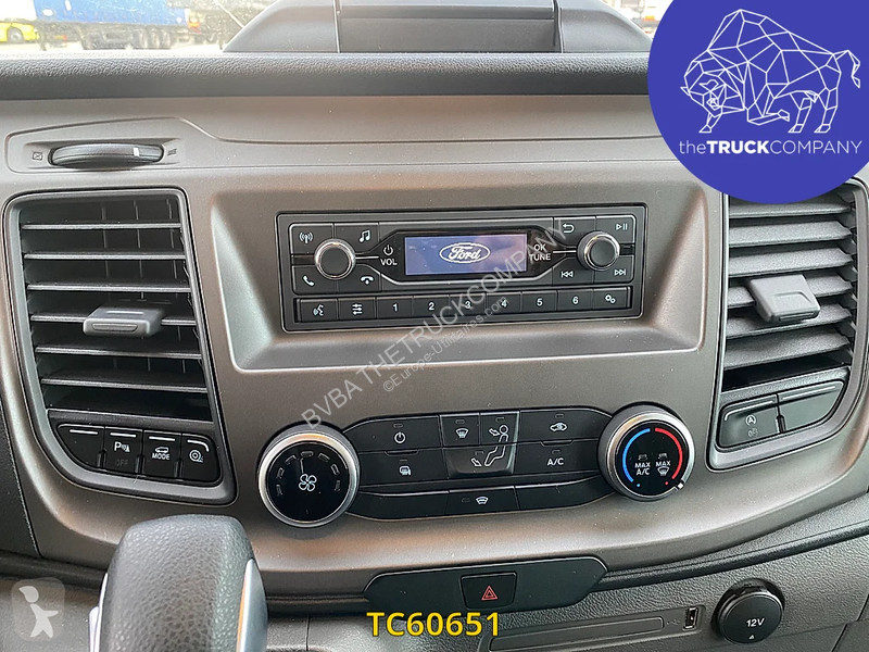 عربة نفعية Ford 130.35 L2H2 - AUTOMATIC GEARBOX...