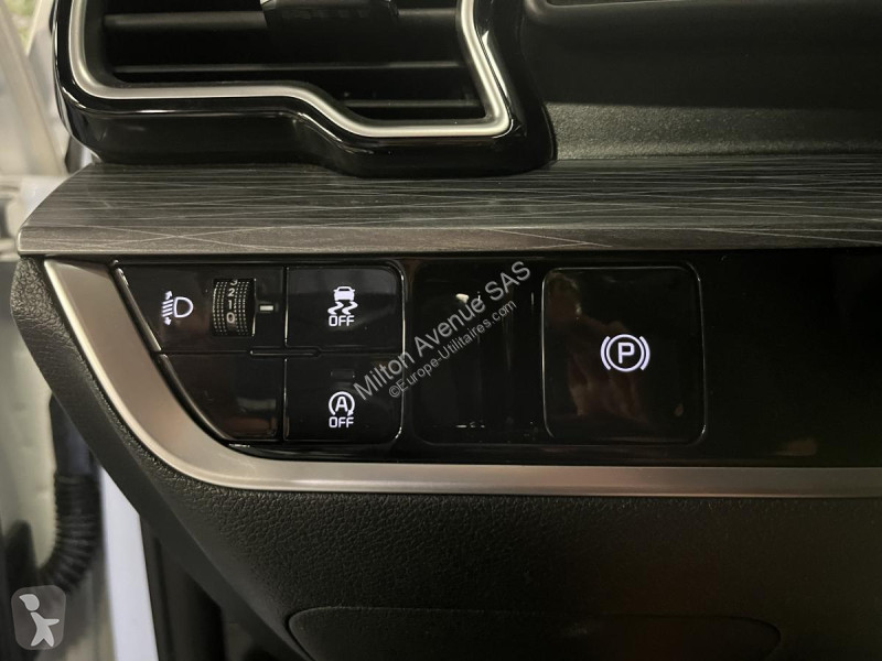 Samochód dostawczy KIA SPORTAGE 1.6 T-GDi MHEV...