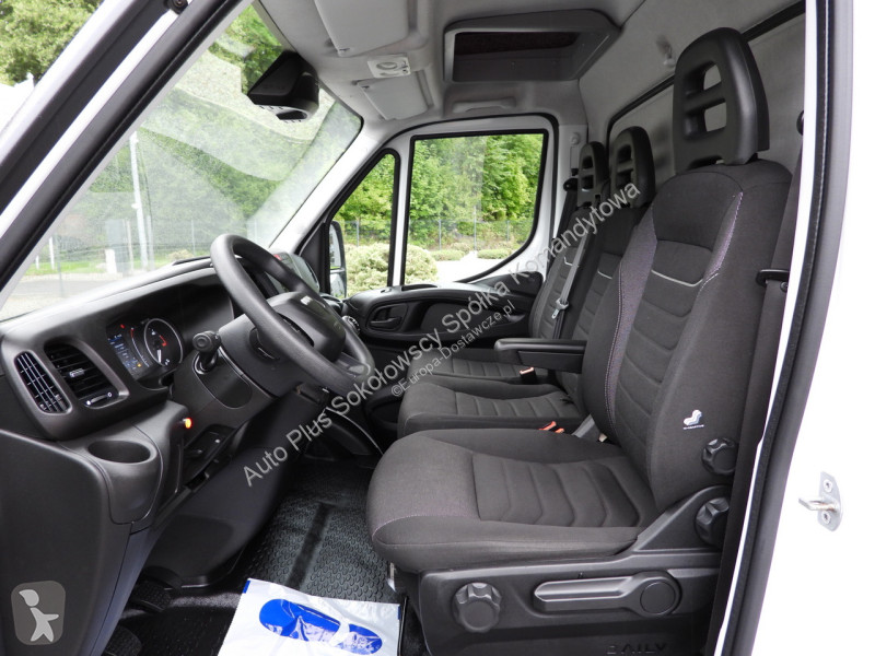 Furgoneta Iveco 35S18 DAILY