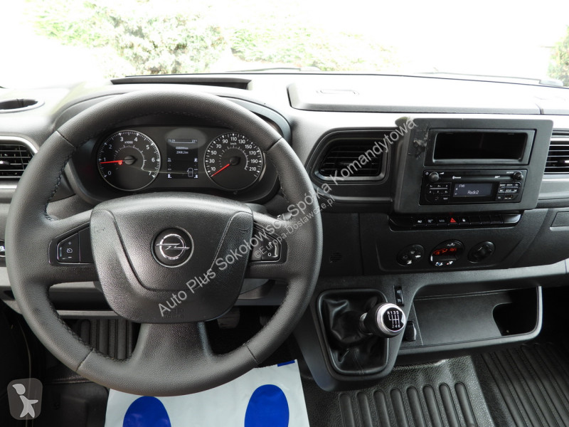 Лекотоварен автомобил Opel  MOVANO