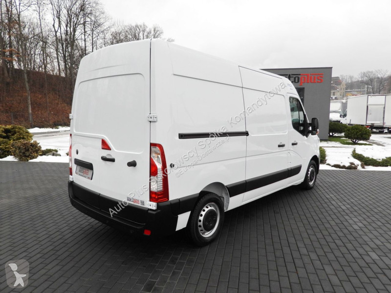 Samochód dostawczy Renault  MASTER