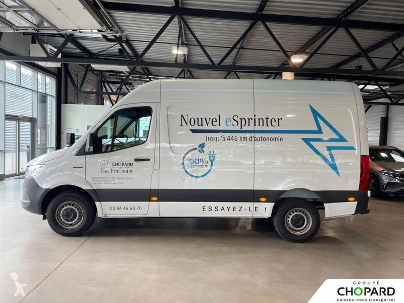 عربة نفعية Mercedes E-SPRINTER FGN 314 37 3.5T