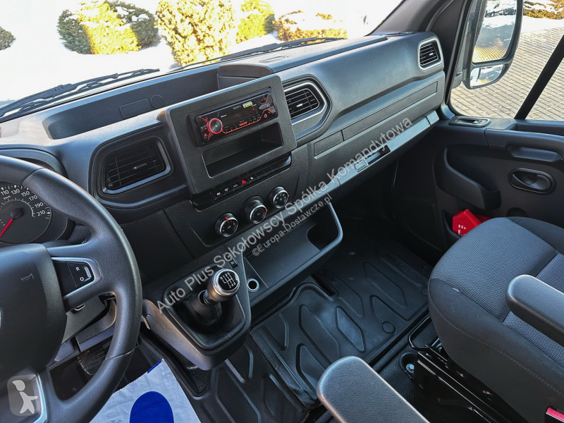 عربة نفعية Renault  MASTER
