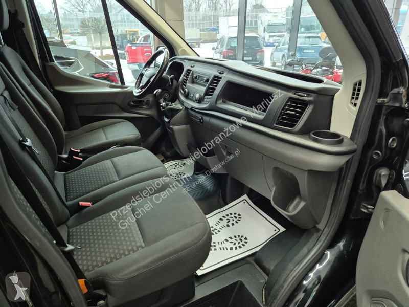Лекотоварен автомобил Ford Transit 350 2.0 TDCi...
