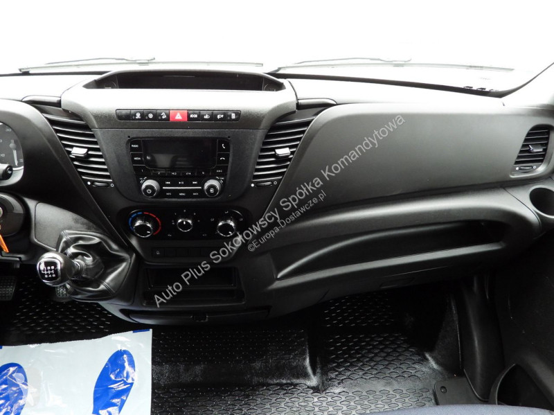 Veicolo commerciale Iveco 35C16 DAILY