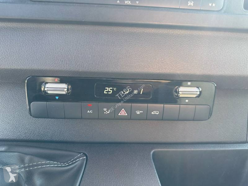 Furgoneta Mercedes