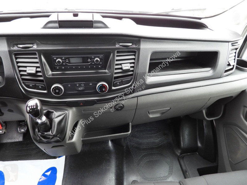 Samochód dostawczy Ford  TRANSIT