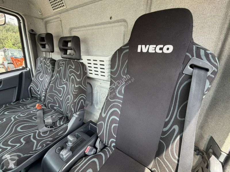 Samochód dostawczy Iveco EUROCARGO ML 120E22...