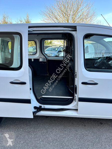 عربة نفعية Renault Maxi Grand Volume 1.5 Blue...
