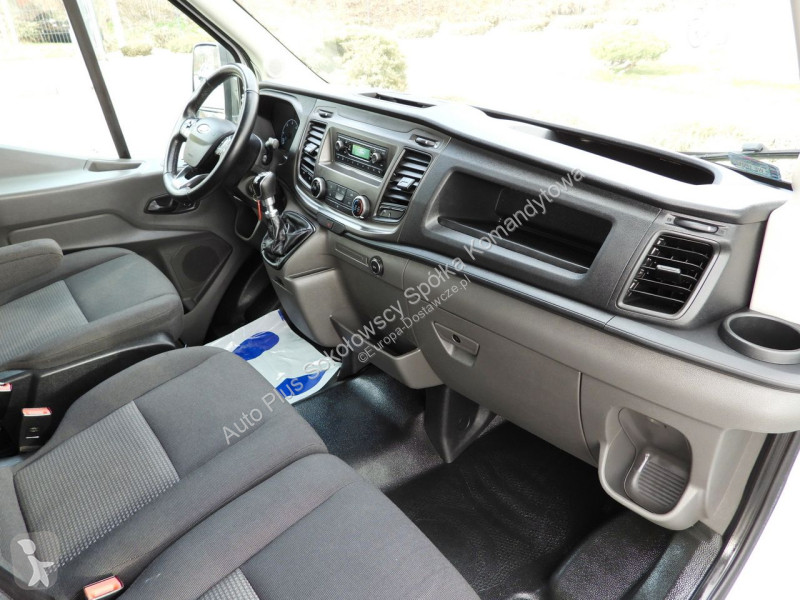 Samochód dostawczy Ford  TRANSIT