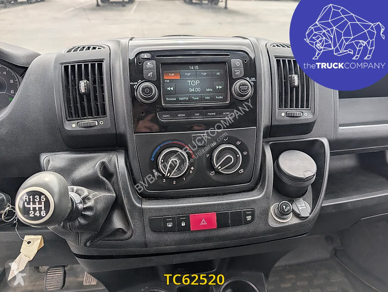 Furgoneta Peugeot 3t3 2l blue hdi 110 pack