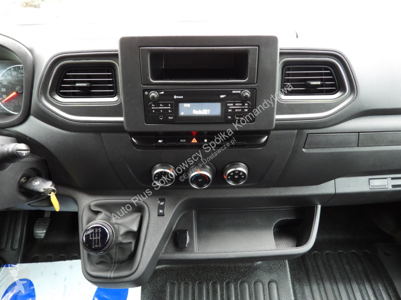 Samochód dostawczy Renault  MASTER