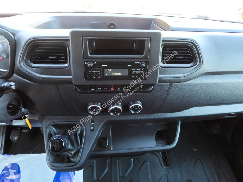 عربة نفعية Renault  MASTER