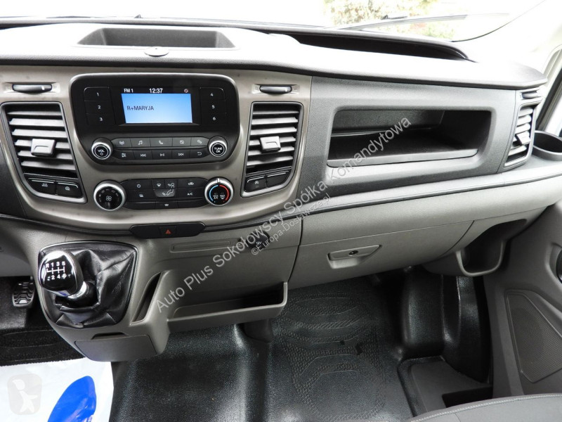 Samochód dostawczy Ford  TRANSIT