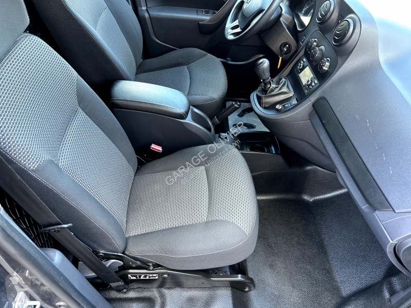 عربة نفعية Mercedes Extra Long 109 1.5 CDI 95 Pro