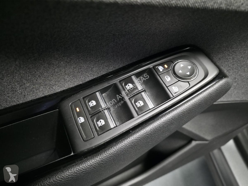 Samochód dostawczy Renault AUSTRAL 1.2 Mild...