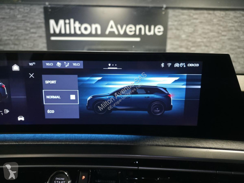 عربة نفعية Peugeot 5008 1.2i Hybrid -136 - BV...