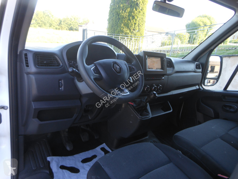 Véhicule utilitaire Renault Châssis Cabine...