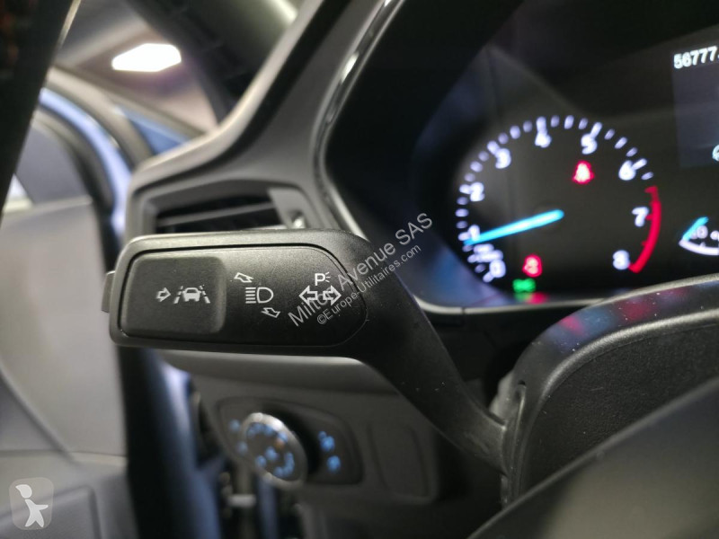 Véhicule utilitaire Ford FOCUS 1.0 EcoBoost...
