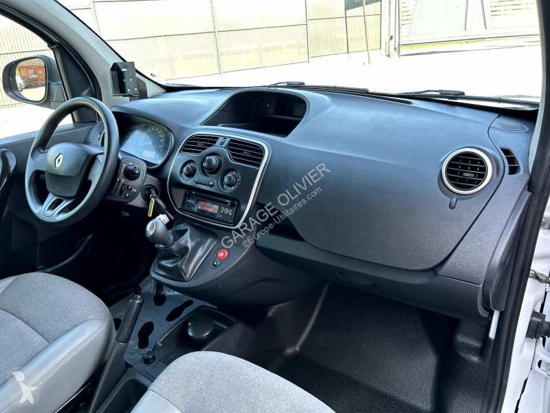 عربة نفعية Renault Maxi Grand Volume 1.5 Blue...