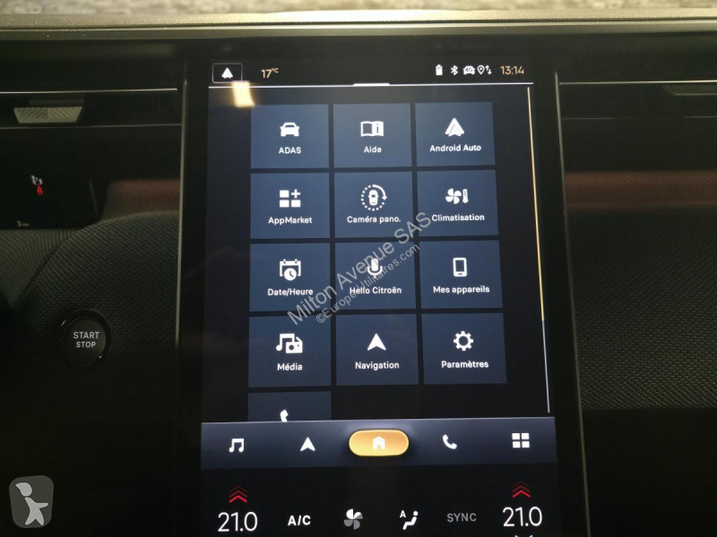 Véhicule utilitaire Citroën C5 AIRCROSS 1.2i...