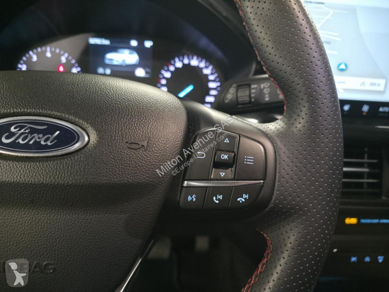 Véhicule utilitaire Ford FOCUS 1.0 EcoBoost...