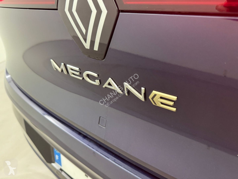 Véhicule utilitaire Renault E-tech 220 ch Techno