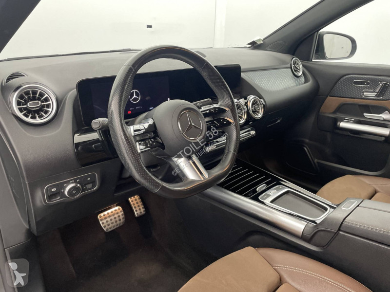 Samochód dostawczy Mercedes GLA 200 d 8G-DCT