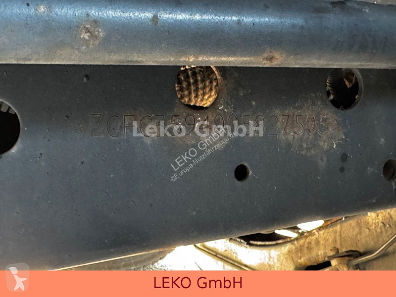 Samochód dostawczy Iveco 35C13 Mit Relec Froid...